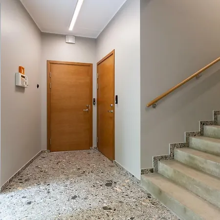 Suites - No Contact Check In 2*